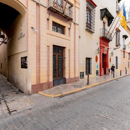 Bonito Callejon En La Juderia By Thegoodtourist Sevilla Eksteriør billede