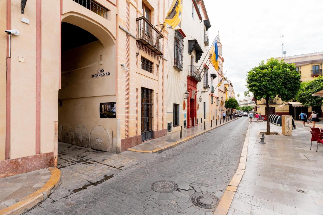 Bonito Callejon En La Juderia By Thegoodtourist Sevilla Eksteriør billede
